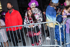The 2021 New York Halloween Parade took off again this year after one year off due to COVID. This spooktakular event started in the West Village on Spring St and followed down 6th Ave where performers, floats and a diverse set of costumes marched down for spectators.
Hundreds gathered together again to enjoy this iconic event. (C) Bianca Otero. October 31, 2021. NYC