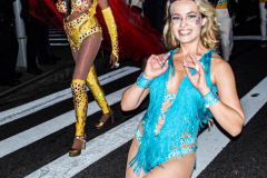 The 2021 New York Halloween Parade took off again this year after one year off due to COVID. This spooktakular event started in the West Village on Spring St and followed down 6th Ave where performers, floats and a diverse set of costumes marched down for spectators.
Hundreds gathered together again to enjoy this iconic event. (C) Bianca Otero. October 31, 2021. NYC