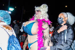 The 2021 New York Halloween Parade took off again this year after one year off due to COVID. This spooktakular event started in the West Village on Spring St and followed down 6th Ave where performers, floats and a diverse set of costumes marched down for spectators.
Hundreds gathered together again to enjoy this iconic event. (C) Bianca Otero. October 31, 2021. NYC