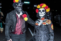 The 2021 New York Halloween Parade took off again this year after one year off due to COVID. This spooktakular event started in the West Village on Spring St and followed down 6th Ave where performers, floats and a diverse set of costumes marched down for spectators.
Hundreds gathered together again to enjoy this iconic event. (C) Bianca Otero. October 31, 2021. NYC