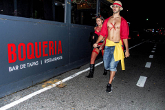 The 2021 New York Halloween Parade took off again this year after one year off due to COVID. This spooktakular event started in the West Village on Spring St and followed down 6th Ave where performers, floats and a diverse set of costumes marched down for spectators.
Hundreds gathered together again to enjoy this iconic event. (C) Bianca Otero. October 31, 2021. NYC