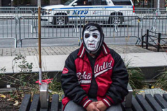 The 2021 New York Halloween Parade took off again this year after one year off due to COVID. This spooktakular event started in the West Village on Spring St and followed down 6th Ave where performers, floats and a diverse set of costumes marched down for spectators.
Hundreds gathered together again to enjoy this iconic event. (C) Bianca Otero. October 31, 2021. NYC