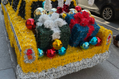 NYC Holiday Spirit on Fifth Avenue from 51st Street to 59th Street. Also in front of Plaza Hotel 59th Fifth Avenue