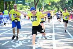 June 26, 2022: The 2022 Achilles Hope and Possibility 4 mile run, 1 mile walk and Stage 1 RNYRR dashes are held in Central Park in New York City.