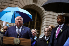 NYC Mayor ERIC ADAMS spoke to the public and raised both the American and Ukrainian flags together to show solidarity with Ukraine and to commemorate a month since the unprovoked attack made by Russia on the Ukraine in Bowling Green, Downtown Manhattan.
Key Ukrainian representatives as well as local politicians came to show support as well as members of  LGBTQ, RAZOM and Americans for Ukraine amongst others.  Bowling Green, Manhattan, NYC. Wednesday, March 23, 2022. (C) Bianca Otero