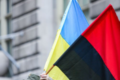 NYC Mayor ERIC ADAMS spoke to the public and raised both the American and Ukrainian flags together to show solidarity with Ukraine and to commemorate a month since the unprovoked attack made by Russia on the Ukraine in Bowling Green, Downtown Manhattan.
Key Ukrainian representatives as well as local politicians came to show support as well as members of  LGBTQ, RAZOM and Americans for Ukraine amongst others.  Bowling Green, Manhattan, NYC. Wednesday, March 23, 2022. (C) Bianca Otero