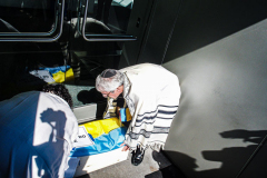 An “ad-hoc” committee of Rabbis for Peace in Ukraine organized a peaceful rally in front of the United States Mission to the UN. In order to “raise a voice of moral conscience.” During the Fast of Esther on the eve of Purim. Rabbi  Avi Weiss of The Bayit and other Rabbinical community figures spoke to the public on the need for peace and understanding and necessity to end the war. 
In conclusion of the rally was a peaceful civil disobedience.  
Manhattan, NYC. Wednesday, March 16, 2022. (C) Bianca Otero