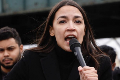 Rep. Ocasio-Cortez rallies with volunteers, Assembly member Reyes, and Assembly member Fernandez on Sunday, March 27
Parkchester, The Bronx

(C) Steve Sands / New York Newswire