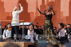 Accompanied by the NY Philharmonic, Jennifer Hudson vows the crowd with her performance of Nessun Dorm at the "We Love NYC Homecoming Concert" in Central Park in New York, NY, on June 23, 2021.  (Photo by Gabriele Holtermann for amNY)