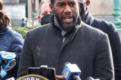 New York City Public Advocate, Humane Williams speaks to the public and press.
New York City and New York state elected officials are advocating for the expansion of voting rights as the country observes the one-year anniversary of the attack on the U.S. Capitol. Brooklyn, NY, January 6, 2022. (C) Bianca Otero