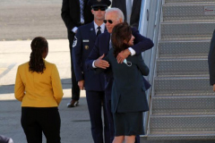 New York,  Monday, September 20, President  Joe Biden traveled to New York City to deliver remarks at the 76th session of the United Nations General Assembly.  President Joe Biden arrives at John F. Kennedy Airport.  He deplanes then walks to Marine One and heads to his hotel to get ready
for his Tuesday speech at The United Nation.
New York Governor Kathy Hochul and New York City Mayor Bill de Blasio and his wife Chirlane  McCray greet President Biden at John F. Kennedy Airport before he heads to the New York City before his speech at the United Nations.