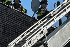 FDNY: 1 dead, 5 firefighters injured in 3-alarm fire in the Bronx. 

One person was killed and five firefighters were injured in a three-alarm fire in the Bronx Tuesday, according to the FDNY. 

The FDNY says the fire started around 12:24 p.m. on 64 W. 165 St.  
They say the flames started on the fourth floor of the building through the plumbing pipes.  

Authorities have not yet released the man's identity. 

A total of 33 units, including 138 fire and EMS members, were on the scene. The fire is under control at this time.  

The cause of the fire is under investigation, according to officials.