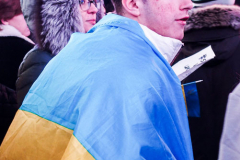 Hundreds of Ukrainians took to Times Square to protest the Russian invasion of the Ukraine and to welcome a protest car rally that started in Brooklyn, New York and ended in the Square.
Together they chanted “Stop Putin’s War” and “Protect Ukrainian Skies” amongst others.
Many fear the unknown and for the worst while attacks and mayhem riddle the Ukraine still. Midtown, Manhattan. Friday, February 25, 2022