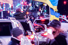 Hundreds of Ukrainians took to Times Square to protest the Russian invasion of the Ukraine and to welcome a protest car rally that started in Brooklyn, New York and ended in the Square.
Together they chanted “Stop Putin’s War” and “Protect Ukrainian Skies” amongst others.
Many fear the unknown and for the worst while attacks and mayhem riddle the Ukraine still. Midtown, Manhattan. Friday, February 25, 2022