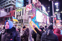 Hundreds of Ukrainians took to Times Square to protest the Russian invasion of the Ukraine and to welcome a protest car rally that started in Brooklyn, New York and ended in the Square.
Together they chanted “Stop Putin’s War” and “Protect Ukrainian Skies” amongst others.
Many fear the unknown and for the worst while attacks and mayhem riddle the Ukraine still. Midtown, Manhattan. Friday, February 25, 2022