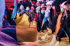 Hundreds of Ukrainians took to Times Square to protest the Russian invasion of the Ukraine and to welcome a protest car rally that started in Brooklyn, New York and ended in the Square.
Together they chanted “Stop Putin’s War” and “Protect Ukrainian Skies” amongst others.
Many fear the unknown and for the worst while attacks and mayhem riddle the Ukraine still. Midtown, Manhattan. Friday, February 25, 2022