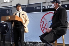Yankees great Mariano Rivera was joined by Mayor de Blasio at Yankee Stadium today. as Yankee Stadium opened up COVID-19 vaccination site. “For one day only, I will declare myself a Yankee fan,” the Mayor said, as he urged all those who live in the Bronx to get vaccinated.