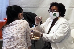 A Pharmacist prepares the Johnson & Johnson's single-shot dose, for COVID-19 vaccinations at Grand Central Terminal in New York, New York, USA, 12 May 2021. The pop-up site is part of a city-wide initiative to get more New Yorkers and tourists vaccinated. Those who receive the free vaccine, Johnson & Johnson's single-shot dose, will receive a free seven-day MetroCard pass. The walk-up vaccines will be offered at Penn Station, Grand Central Terminal, Broadway Junction, and other stations through 16 May.