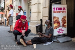 Curtis Sliwa, founder of the Guardian Angels, speaks to an unsheltered man while patroling the Upper West Side in New York City on August 9, 2020.  The neighborhood has experienced an uptick in crime and drugs after hotels have been turned into homeless shelters. (Photo by Gabriele Holtermann)