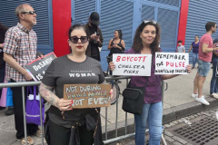 Angry LGBTQ protesters and their supporters hold a demonstration outside of Chelsea Piers in NYC, to protest Ron DeSantis's appearance at the Tikvah Funds Jewish Leadership Conference. Chelsea Piers has a long gay rights history and the fact that June is Pride Month is further agitating protesters. DeSantis has recently signed the "Don't Say Gay"bill...
Photo By Diane L. Cohen