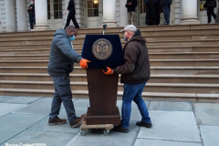 December30, 2021  New York , New York City  Mayor Bill de Blasio and First Lady McCray  commemorate their final day at City Hall