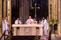 Cardinal Timothy Dolan prepares communion for nearly 2,000 graduating Catholic High School seniors at St. Patrick’s Cathedral in New York, New York, on May 18, 2022. (Photo by Gabriele Holtermann/Sipa USA)