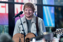 Ed Sheeran live on TODAY from Rockefeller Plaza