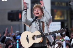 Ed Sheeran live on TODAY from Rockefeller Plaza