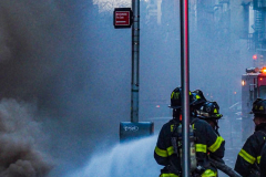 An underground transformer exploded in the late afternoon on 51st St and Lexington. Units were called in from Brooklyn as well as for the severity of the fire, but all was eradicated shortly after. No injuries or casualties.  Sunday, February 27, 2022. (C) Bianca Otero