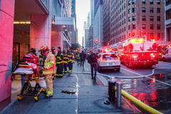 An underground transformer exploded in the late afternoon on 51st St and Lexington. Units were called in from Brooklyn as well as for the severity of the fire, but all was eradicated shortly after. No injuries or casualties.  Sunday, February 27, 2022. (C) Bianca Otero