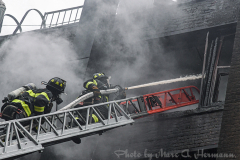 A four-alarm (as of 8:45 a.m.) fire tore through 132 Montague St. near Henry St., Brooklyn Heights, on the morning of Fri., December 10, 2021.

(Marc A. Hermann)