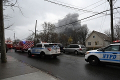 Wednesday, March 31, 2021
Fifth Alarm
60 Davidson Street
Staten Island, NY
For Credit:  Mary DiBiase Blaich

A 5th Alarm Fire burns through a 2.5 story warehouse at 60 Davidson Street in Staten Island Wednesday afternoon.  All fire members were removed from the building.  More than 10 tower ladders were called to the scene, and the NYPD called a level one mobilization for traffic control.