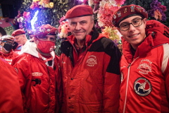 Guardian Angels from all over 5 Boroughs schlepped through the snow and met in Washington Heights at the Angelica’s Uptown Cafe on W 187th Street to celebrate the 43rd Anniversary of the beloved and renowned establishment begun by Curtis Sliwa in the Bronx with just 13 kids in 1979. 
Several hundred came to show their respects and to celebrate where Officials and Heads of the Districts and Chapters spoke and gave out awards to the outstanding representatives and Guardians of 2021.
“We are no different from one another. Guardian Angels have given people a purpose, a duty of providing safety and security amongst their communities,” was exclaimed. 
“Crime has gone up and recruitment is harder,” were other sentiments shared on not only local but Global as well. The Guardian Angels spans now 13 countries across the Globe with Japan holding 21 chapters alone. International presence was provided via ZOOM during the event.
Many people who have been involved in Guardian Angels have moved onto other areas of security jobs and the security sectors.
Sliwa encouraged the importance of keeping streets safe especially in times of uncertainty and the power of community and most of all harmony amongst all.
Manhattan, NYC. February 13, 2022. (C) Bianca Otero
