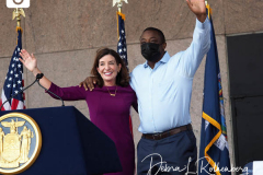 Governor Kathy Hochul and Senator Brian Benjamin at the special announcement naming Senator Benjamin as the Lieutenant Governor of New York in Harlem