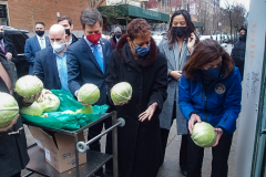 Governor Hochul Participates in Martin Luther King Day of Service Food Distribution at  the Trinity Lower East Side Lutheran Parish. New York City, NY (C) Bianca Otero