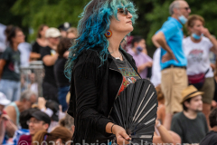 New Yorkers enjoy the "We Love NYC Homecoming Concert" on the Great Lawn in Central Park.(Photo by Gabriele Holtermann)