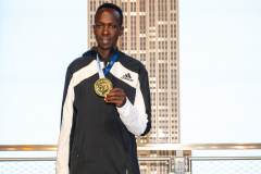 NYC 50th Anniversary Marathon Winners get a private tour of the Empire State Building observation deck 11/8/21.