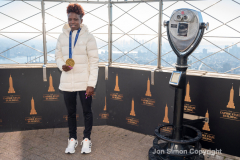 NYC 50th Anniversary Marathon Winners get a private tour of the Empire State Building observation deck 11/8/21.