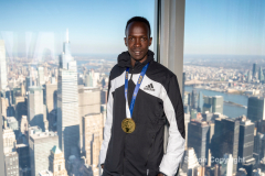 NYC 50th Anniversary Marathon Winners get a private tour of the Empire State Building observation deck 11/8/21.