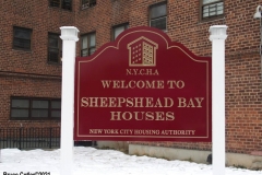 NEW YORK—? Mayor de Blasio today announced a three-pronged plan to vaccinate homebound seniors and the essential frontline home care workers who care for them. Beginning next week, the City will launch on-site senior vaccination clinics and, with the arrival of the Johnson & Johnson vaccine in March, stand up a vaccination drive for homebound seniors. To minimize risk for homebound seniors throughout the month of February, the City will aim to vaccinate 25,000 home health aides over the next month, offering dedicated appointments in the areas where they live and work.