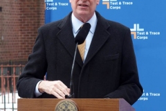 NEW YORK—? Mayor de Blasio today announced a three-pronged plan to vaccinate homebound seniors and the essential frontline home care workers who care for them. Beginning next week, the City will launch on-site senior vaccination clinics and, with the arrival of the Johnson & Johnson vaccine in March, stand up a vaccination drive for homebound seniors. To minimize risk for homebound seniors throughout the month of February, the City will aim to vaccinate 25,000 home health aides over the next month, offering dedicated appointments in the areas where they live and work.