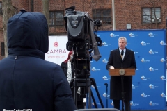 NEW YORK—? Mayor de Blasio today announced a three-pronged plan to vaccinate homebound seniors and the essential frontline home care workers who care for them. Beginning next week, the City will launch on-site senior vaccination clinics and, with the arrival of the Johnson & Johnson vaccine in March, stand up a vaccination drive for homebound seniors. To minimize risk for homebound seniors throughout the month of February, the City will aim to vaccinate 25,000 home health aides over the next month, offering dedicated appointments in the areas where they live and work.