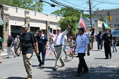 Memorial Day Parade
Monday, May 30, 2022
Staten Island, NY
Photographs by:
Mary DiBiase Blaich
It is Memorial Day, and the parade on Forest Avenue has returned in person. The previous two years it was a caravan of cars driving down Forest Avenue.
Today we saw bands, politicians including Mayor Eric Adams, and former Mayor Rudy Guiliani with his son Andrew.
Military organizations and active duty personnel joined the march.
