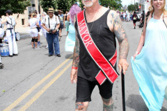 June 15,2022    NEW YORK  
The 40th Annual Mermaid Parade. returned after a two year absence due to Covid. Revelers Dance in the streets while groups of of musicians / bands play while marching along the parade route