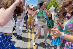 June 18 2022    NEW YORK  
Thousands gather at this year, the 40th annual Mermaid Parade, Coney Island, NYC. 
This year's parade is the first since the COVID pandemic which has let New Yorkers find artistic self-expression in public held since 1983.

Photos by Yunghi Kim / Contact Press Images.