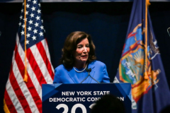 New York Governor Kathy Hochul speaks at the 2022 New York State Democratic Convention in the Sheraton Midtown. Closing the convention, Hochul spoke to attendees and the public about her intentions and efforts for reelection, securing her status in the governor’s race. Manhattan, New York. Thursday, February 17, 2022 (C) Bianca Otero