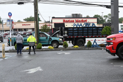 Multiple NYPD Officers Injured
Livermore and Forest Avenues
Staten Island, NY
For credit:  Mary DiBiase Blaich
 
NYPD Officers were injured around 10 am this morning. At Livermore and Forest Avenues. They were working with a truck containing barriers in preparation for Monday’s Veteran’s Day Parade.  One civilian was injured and several police officers as well.