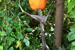 KUSAMA: COSMIC NATURE
Saturday, April 10 – Sunday, October 31, 2021
Final Weeks!
Experience Yayoi Kusama’s profound connection with nature
Contemporary Japanese artist Yayoi Kusama is one of the most popular artists in the world, drawing millions to experience her immersive installations.
Exclusively at NYBG, Kusama reveals her lifelong fascination with the natural world, beginning with her childhood spent in the greenhouses and fields of her family’s seed nursery. Her artistic concepts of obliteration, infinity, and eternity are inspired by her intimate engagement with the colors, patterns, and life cycles of plants and flowers.

Spectacular installations feature Kusama’s multifaceted art, including monumental floral sculptures that transform NYBG’s 250-acre landmark landscape.