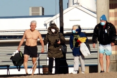 December 27 , 2020     Coney Island Polar Bears go for their weekly swim. The outside Temperature was 25 degrees and the water temperature was 47 degrees.
