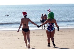 December 27 , 2020     Coney Island Polar Bears go for their weekly swim. The outside Temperature was 25 degrees and the water temperature was 47 degrees.